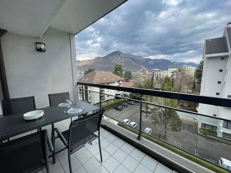 Appartement Le Mont-Veyrier, Parking Et Vue à Annecy 0*,