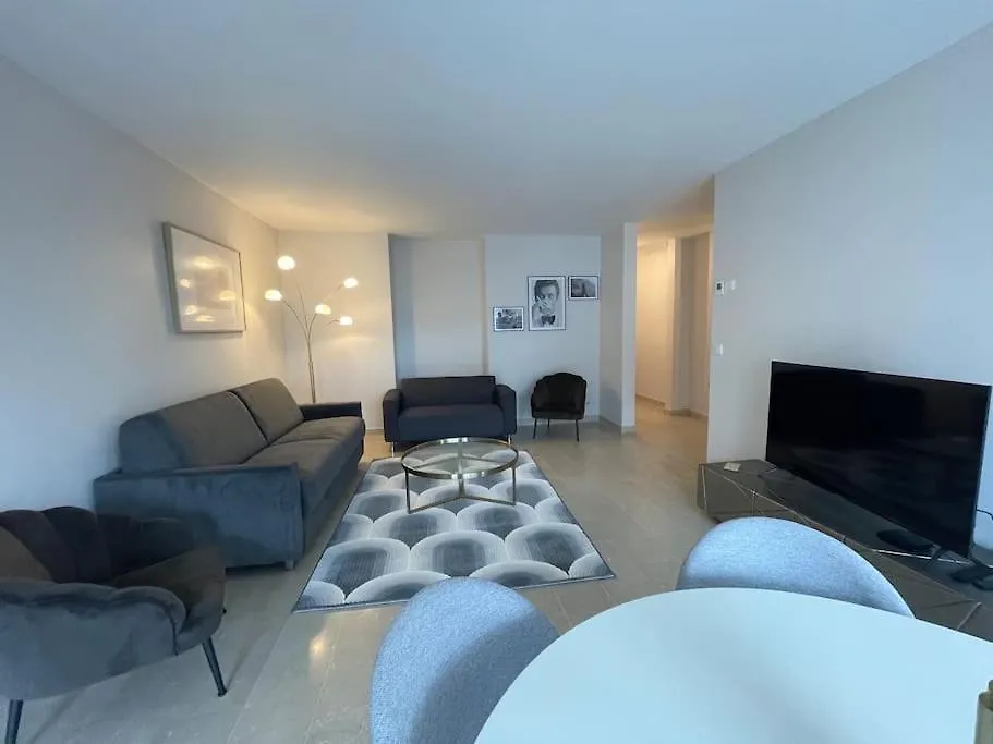 Appartement Le Mont-Veyrier, Parking Et Vue à Annecy